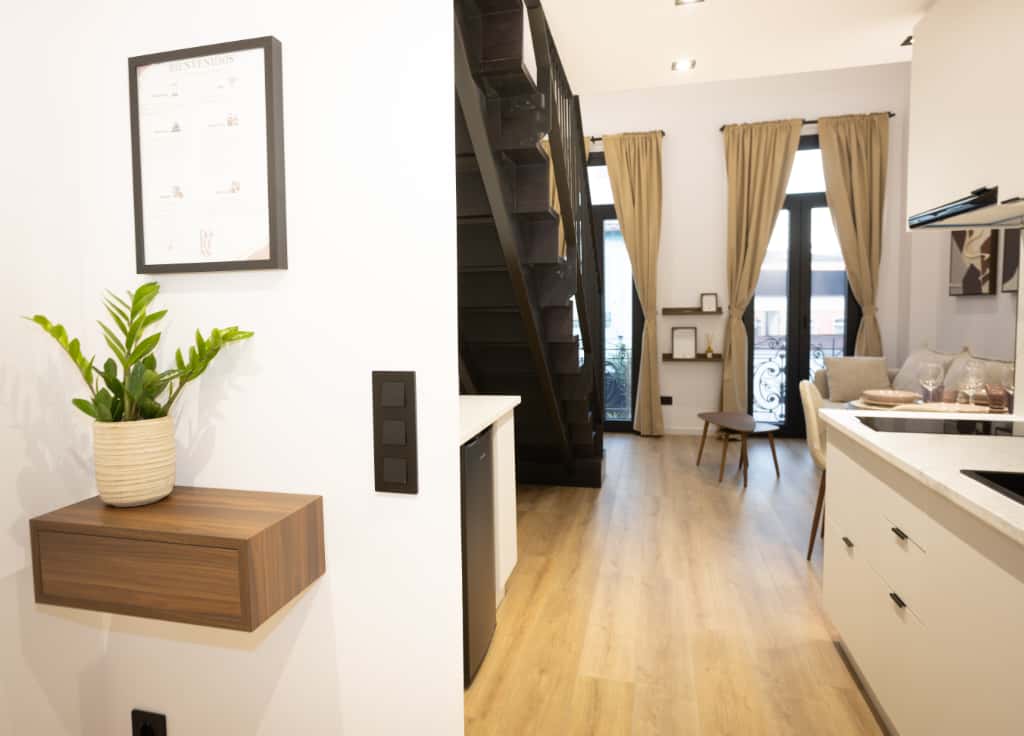 Balcón del apartamento en Dorian Suites con vistas a Monforte de Lemos